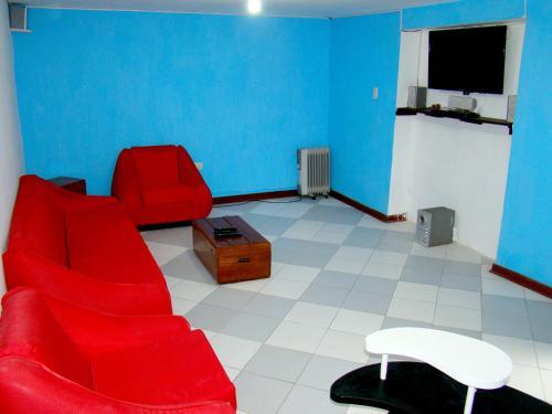 Tupackers Hostel