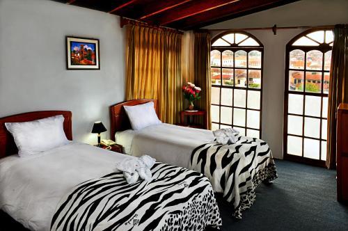 Hotel Centenario Inn