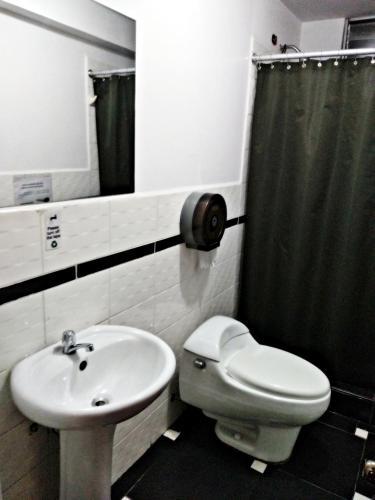 Hostal Antarki Guest House