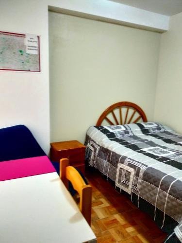Hostal Antarki Guest House