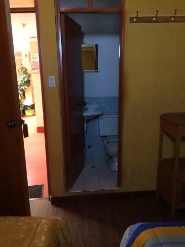 Hostal Florez II