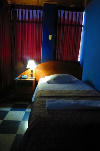 Hotel Tours