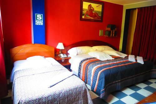 Hotel Tours
