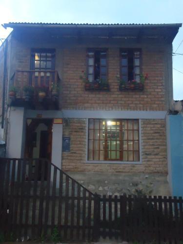 Albergue Raju Guest House