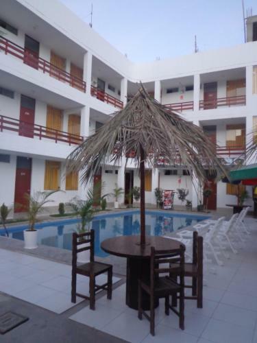 Hotel Hilroq II