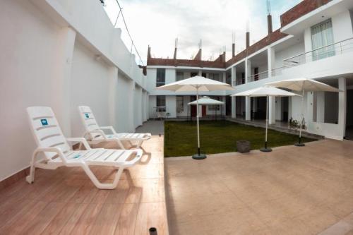 Hostal Le Petit Maison