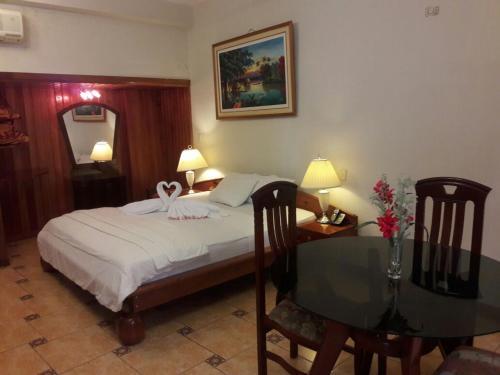 Amazon Green Hotel