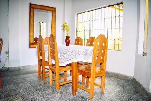 Bed & Breakfast Hostel Amazonian Empire