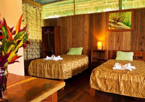Albergue Curaka Lodge