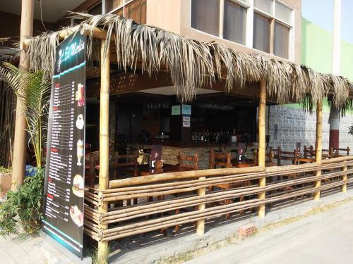 Posada Merlin Beach Bar & Cafe