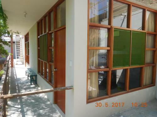 Albergue Stone House Mancora