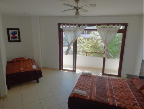 Hotel Burgu�s Mancora