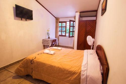 Hostal Cattleya Hospedaje