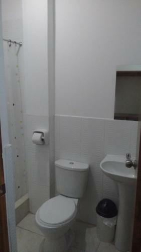 Hostal Bach�g
