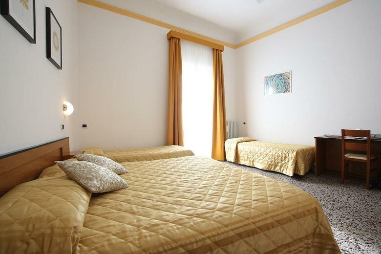 Hotel Casa Del Lago