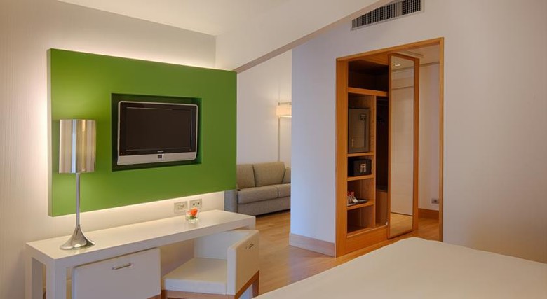 Hotel NH Genova Centro