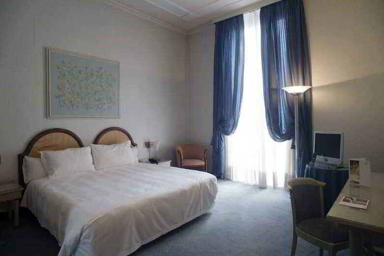 Hotel NH Genova Centro