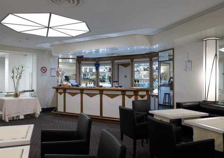 Hotel NH Genova Centro