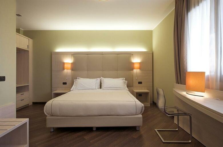 Hotel Acca Palace