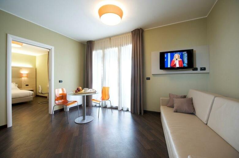 Hotel Acca Palace
