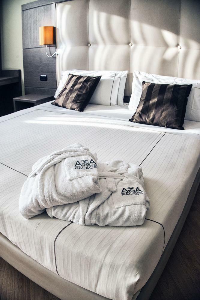 Hotel Acca Palace