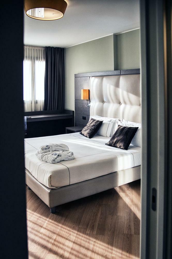 Hotel Acca Palace