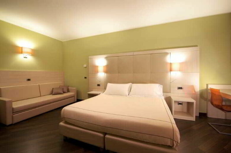 Hotel Acca Palace