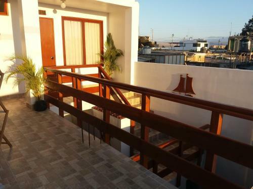 Hostal Palmeras House - Paracas