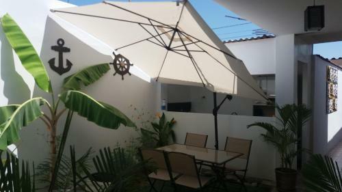 Hostal Palmeras House - Paracas