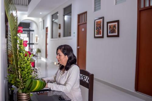 Hotel Estancia Real