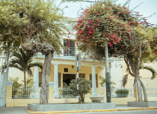 Hotel Las Palmeras