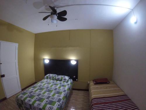 Hotel Pirhua House