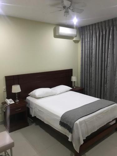 Lc Piura Hotel