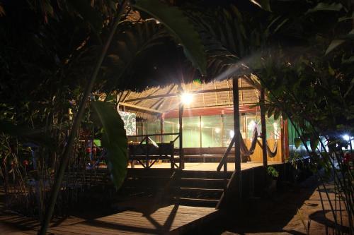 Paradise Amazon Tambopata Ecolodge