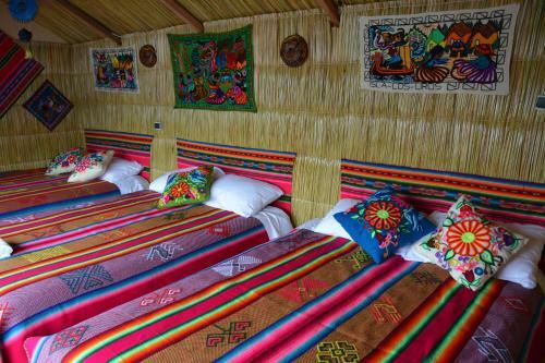 Uros Aruntawi Lodge