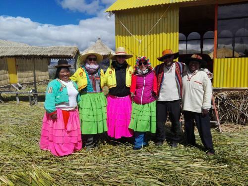 Uros Aruntawi Lodge