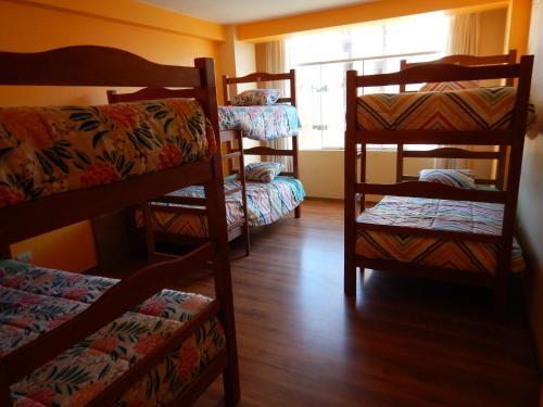 Hostal La Casa De Gloria B&B