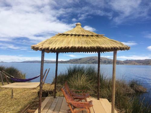 Uros Lodge Lago Titicaca Peru