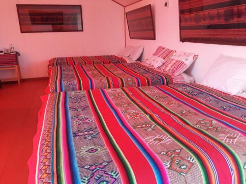 Uros Qhota Uta Lodge