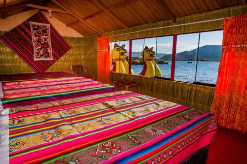 Uros Qhota Uta Lodge