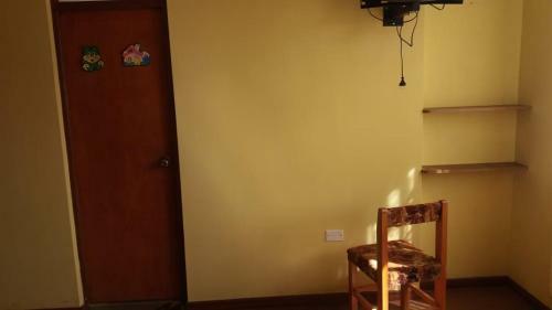 Hostal Neil House