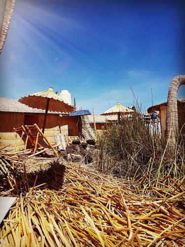 Uros Lake Titicaca Lodge