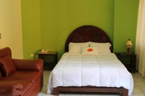 Gran Bombonaje Rioja Hotel