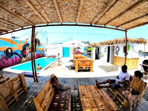 Albergue Surfari Punta Rocas