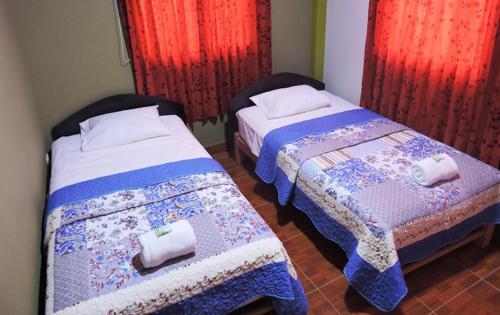 Hostal Nocheros