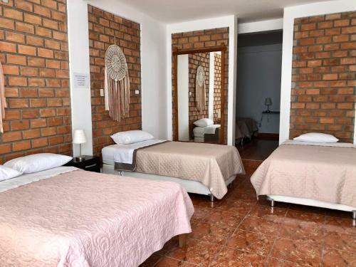 Hostal Mi Querencia