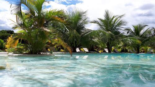 Hotel Coconut Tarapoto - Eco Bungalows & Lagoon Pool
