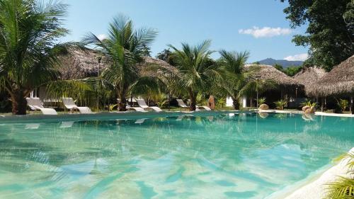 Hotel Coconut Tarapoto - Eco Bungalows & Lagoon Pool