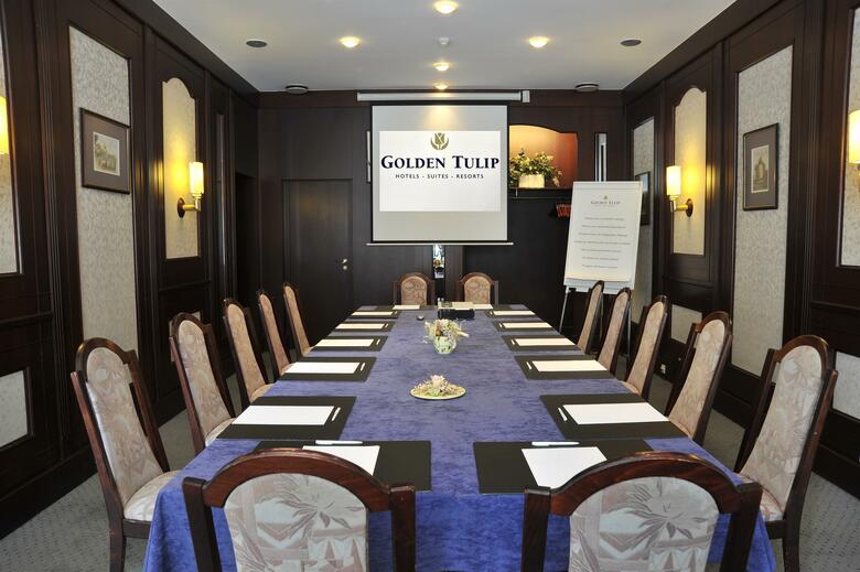 Hotel Golden Tulip Central Molitor