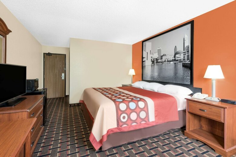 Hotel Super 8 Kent/akron Area